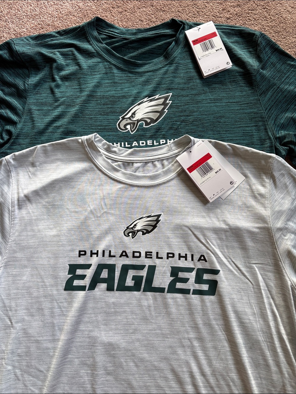 Nike Men’s Philadelphia Eagles NFL football set of 2 Dri Fit tshirts large NWT